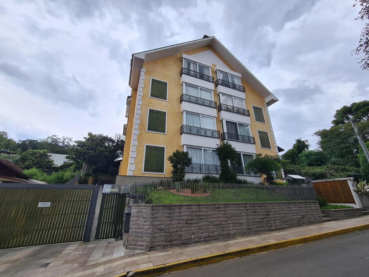 1D Com Lareira No Centro De Gramado Apartman Kültér fotó